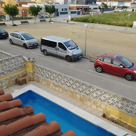 Casa Puigmal Empuriabrava Villa Bagian luar foto